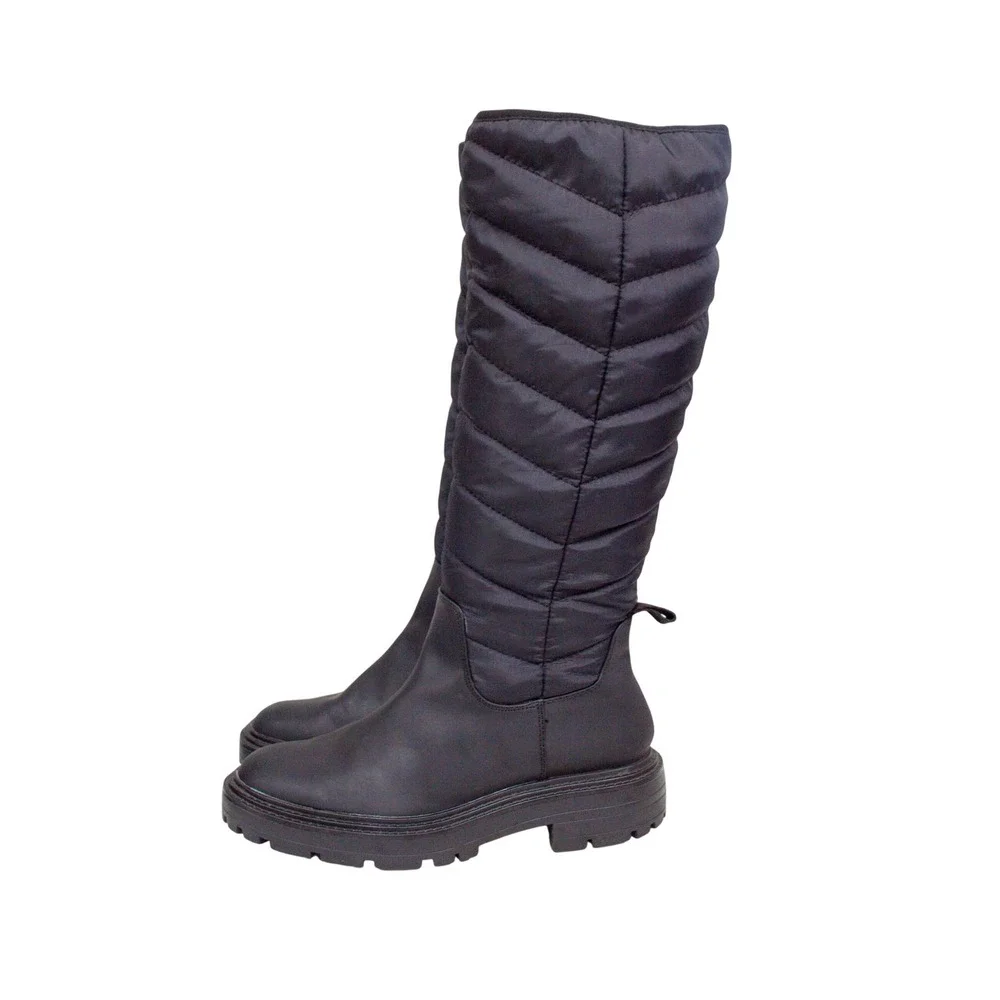 Zara Boots | Zara Tall Black Quilted Chevron Boots, Lug Sole 40 EU / 39 US